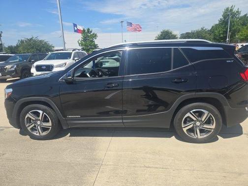 Ebony Twilight Metallic 2021 GMC Terrain SLT