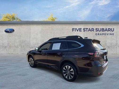 Crystal White Pearl 2024 Subaru Outback Limited