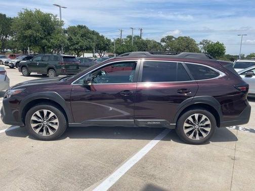 Crystal White Pearl 2024 Subaru Outback Limited