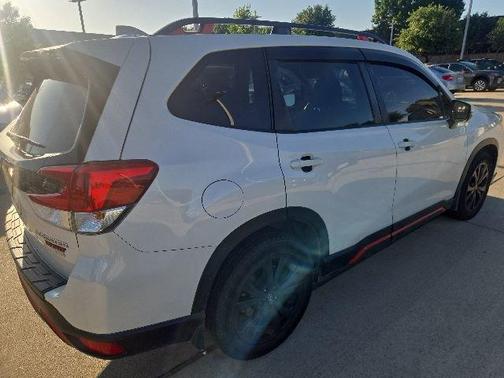 Crystal White Pearl 2021 Subaru Forester Sport