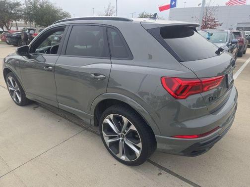 2022 Audi Q3 45 S line Premium Plus