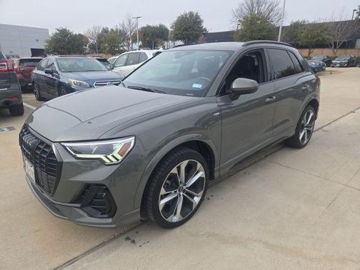 2022 Audi Q3 45 S line Premium Plus