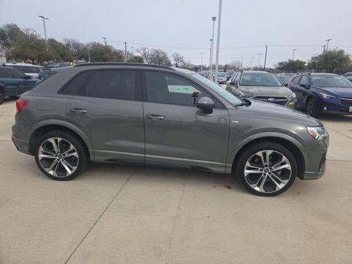 2022 Audi Q3 45 S line Premium Plus