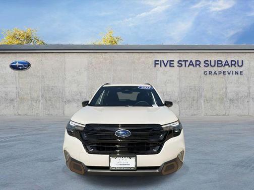 Crystal White Pearl 2025 Subaru Forester Sport