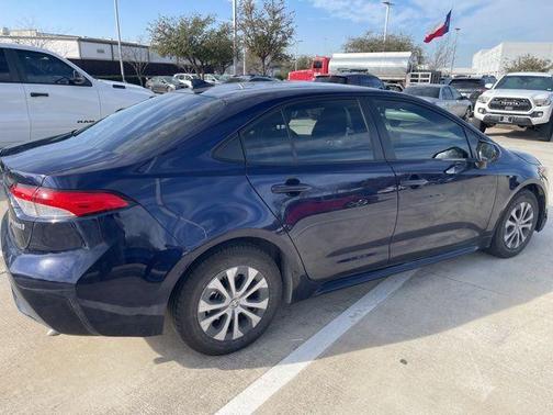 2022 Toyota Corolla Hybrid LE