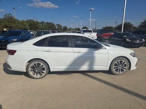2024 Volkswagen Jetta 1.5T Sport