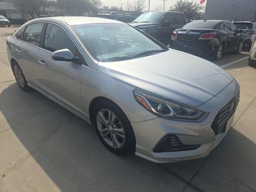 2018 Hyundai SONATA SEL