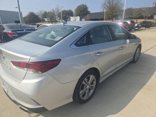2018 Hyundai SONATA SEL