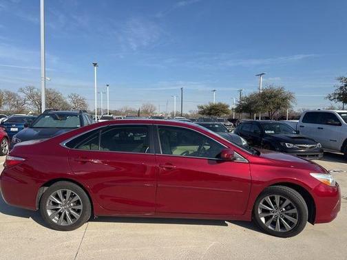 2015 Toyota Camry XLE