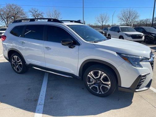 2025 Subaru Ascent Touring