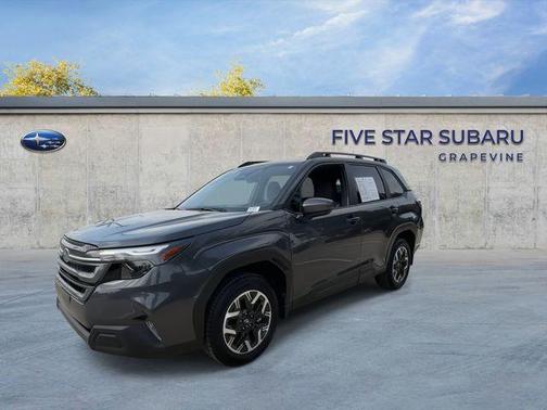 Magnetite Gray Metallic 2025 Subaru Forester Premium