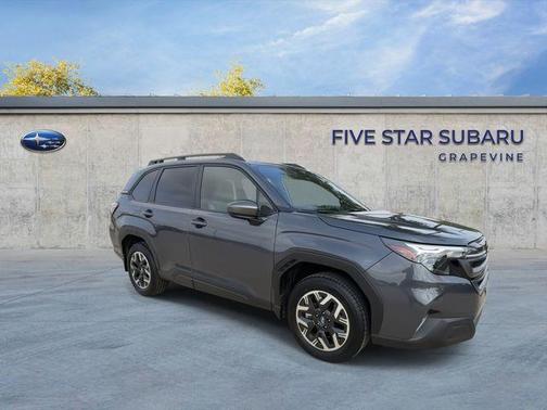 Magnetite Gray Metallic 2025 Subaru Forester Premium