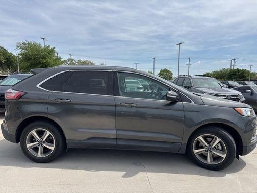 Magnetic 2020 Ford Edge SEL