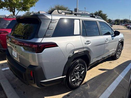 Ice Silver Metallic 2026 Subaru Outback Premium