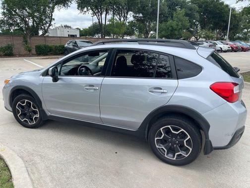 Ice Silver Metallic 2014 Subaru XV Crosstrek 2.0i Premium