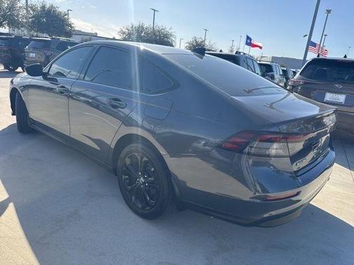 2025 Honda Accord SE