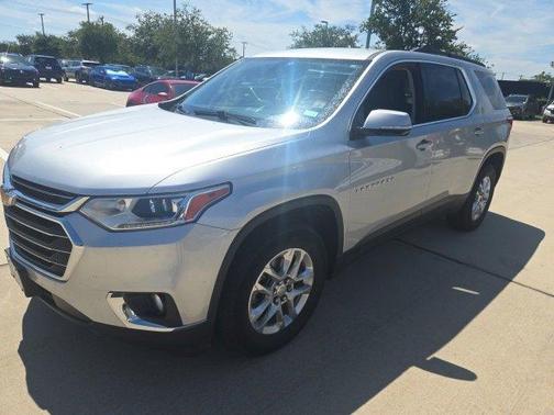 2020 Chevrolet Traverse LT Leather