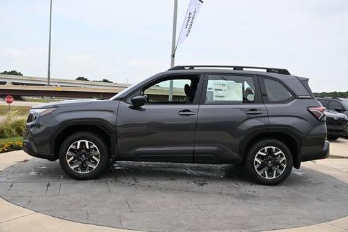 Magnetite Gray Metallic 2026 Subaru Forester