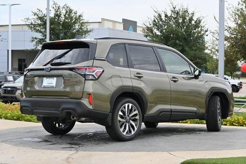2025 Subaru Forester Hybrid Touring