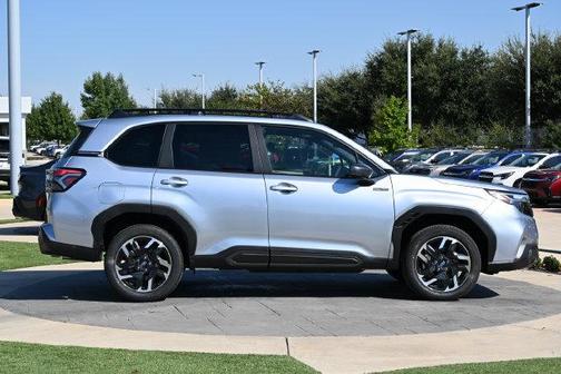 Ice Silver Metallic 2026 Subaru Forester Limited