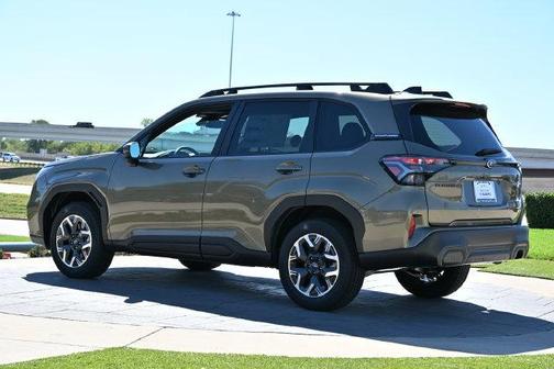 Autumn Green Metallic 2026 Subaru Forester Premium