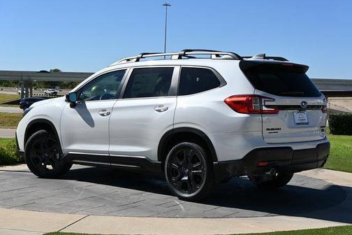 2025 Subaru Ascent Onyx Edition Touring