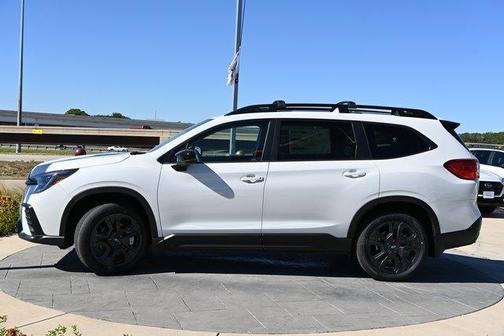 2025 Subaru Ascent Onyx Edition Touring