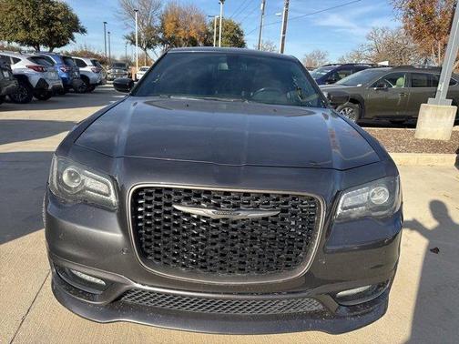 2022 Chrysler 300 S