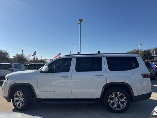 2022 Jeep Wagoneer Series II