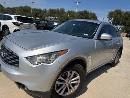 2011 INFINITI FX35 Base