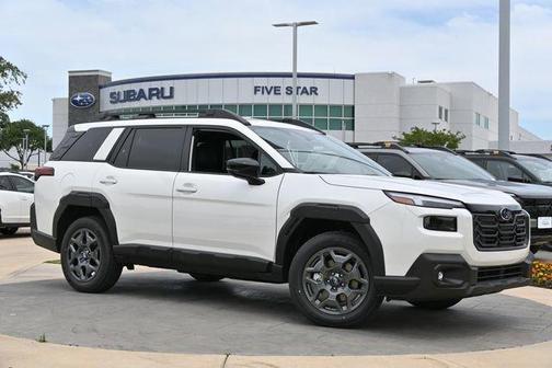 Crystal White Pearl 2026 Subaru Outback Premium