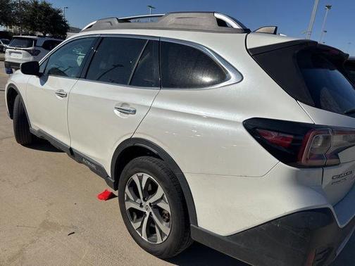 2022 Subaru Outback Touring