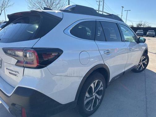 2022 Subaru Outback Touring