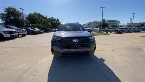 2025 Subaru Forester Base