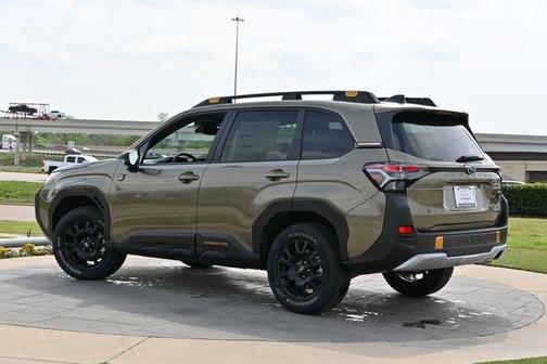 Autumn Green Metallic 2026 Subaru Forester Wilderness