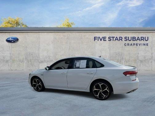 Pure White 2020 Volkswagen Passat 2.0T R-Line