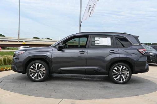 Magnetite Gray Metallic 2026 Subaru Forester Touring