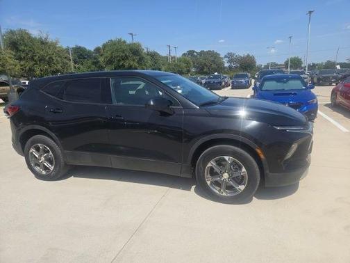Black 2023 Chevrolet Blazer 2LT