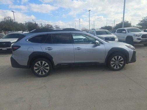 2024 Subaru Outback Touring XT