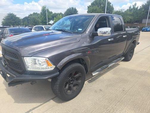 Granite Crystal Clearcoat Metallic 2016 RAM 1500 Laramie