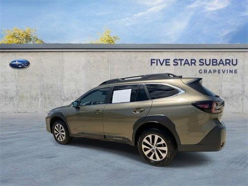 2025 Subaru Outback Premium