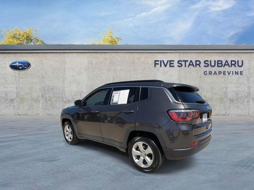 Granite Crystal Clearcoat Metallic 2018 Jeep Compass Latitude