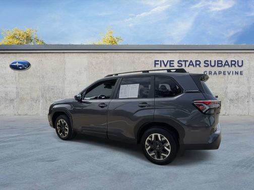 Magnetite Gray Metallic 2026 Subaru Forester Premium