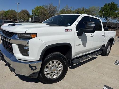 Summit White 2023 Chevrolet Silverado 2500 LT