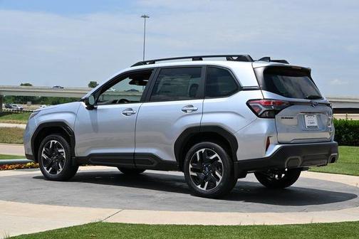 Ice Silver Metallic 2026 Subaru Forester Limited