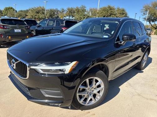 2021 Volvo XC60 T5 Momentum