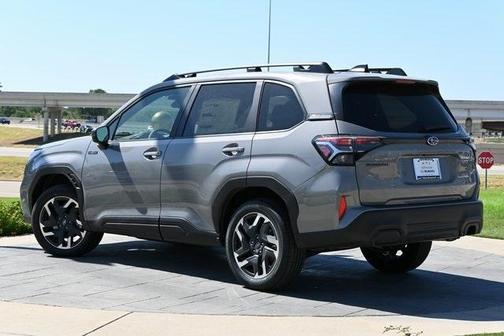 2025 Subaru Forester Hybrid Premium
