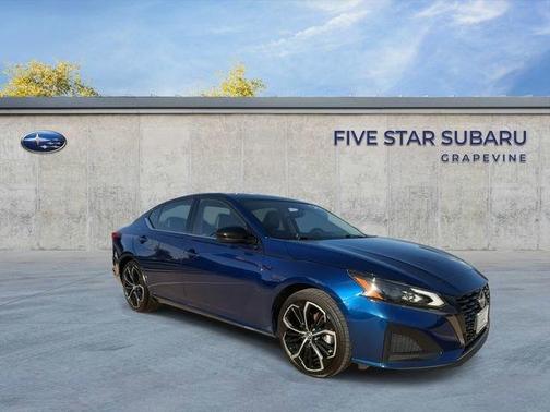 Deep Blue Pearl 2024 Nissan Altima 2.5 SR