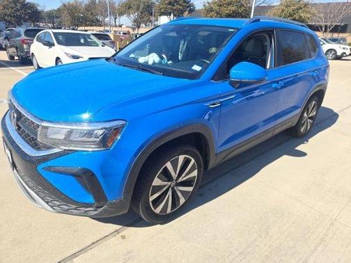 2024 Volkswagen Taos 1.5T SE