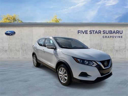 2022 Nissan Rogue Sport S